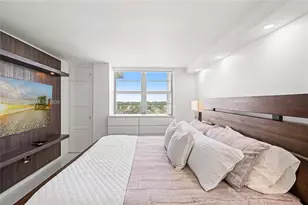 5701 Collins Ave, Miami Beach, FL 33140 - Photo 28