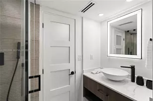 5701 Collins Ave, Miami Beach, FL 33140 - Photo 24