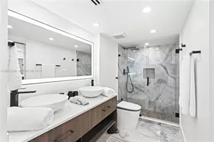 5701 Collins Ave, Miami Beach, FL 33140 - Photo 34