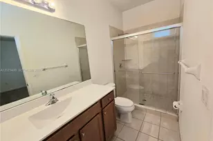 9261 W 33rd Way, Hialeah, FL 33018 - Photo 12