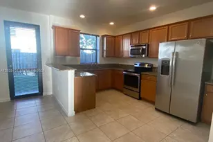 17341 SW 153rd Ct, Miami, FL 33187 - Photo 2