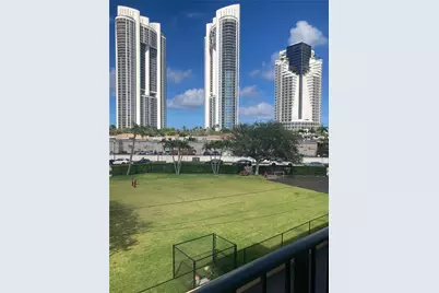 18100 Atlantic Blvd #307, Sunny Isles Beach, FL 33160 - Photo 2