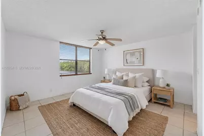 2768 S Carambola Cir S #206, Coconut Creek, FL 33066 - Photo 10