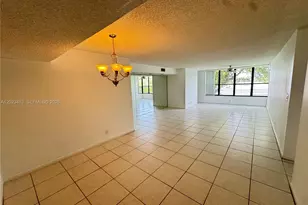 2768 S Carambola Cir S, Coconut Creek, FL 33066 - Photo 4