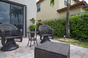 3785 NE 2nd St, Homestead, FL 33033 - Photo 14