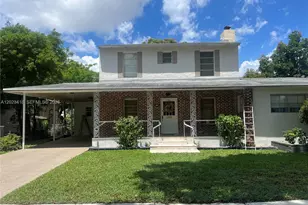 72 Palmetto Dr, Miami Springs, FL 33166 - Photo 1