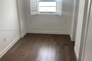 1020 Meridian Ave, Miami Beach, FL 33139 - Photo 10