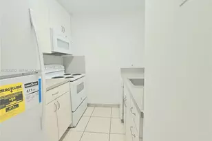 1225 NE 124th St, North Miami, FL 33161 - Photo 2