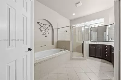 14832 Indigo Lakes Cir, Naples, FL 34119 - Photo 12