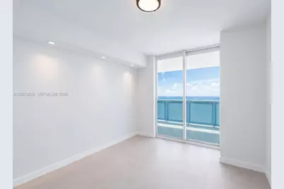 6301 Collins Ave #2502, Miami Beach, FL 33141 - Photo 10