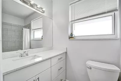 3234 Roosevelt St, Hollywood, FL 33021 - Photo 16