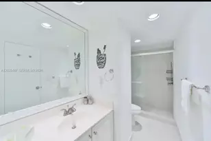 4001 S Ocean Dr, Hollywood, FL 33019 - Photo 18