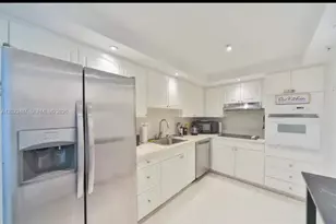4001 S Ocean Dr, Hollywood, FL 33019 - Photo 10
