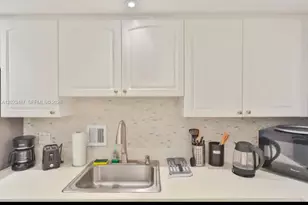 4001 S Ocean Dr, Hollywood, FL 33019 - Photo 12