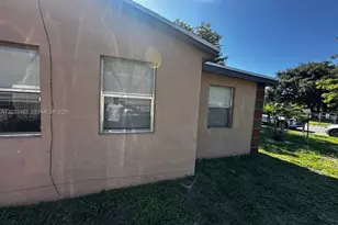 2221 NW 6th Ct, Fort Lauderdale, FL 33311 - Photo 36