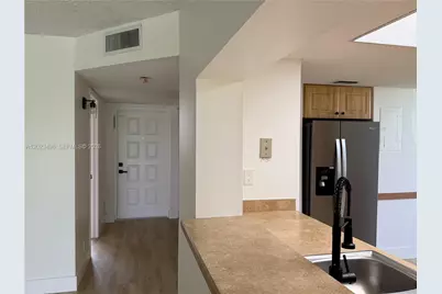 9531 Seagrape Dr #202, Davie, FL 33324 - Photo 8