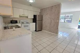 525 NE 132nd Terrace, North Miami, FL 33161 - Photo 8