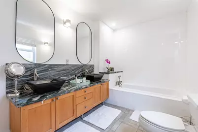 1430 Stillwater Dr #1430, Miami Beach, FL 33141 - Photo 32