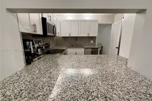 4300 S Landar Dr, Lake Worth, FL 33463 - Photo 4