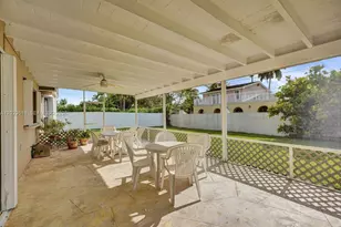 8521 SW 86th Ct, Miami, FL 33143 - Photo 24