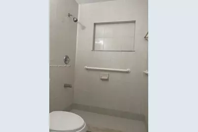 6141 Wiley St, Hollywood, FL 33023 - Photo 4