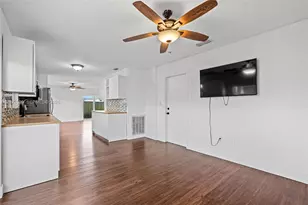22179 SW 98th Ct, Cutler Bay, FL 33190 - Photo 16