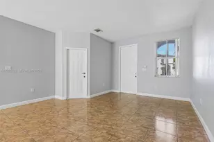 7616 NW 114th Path, Doral, FL 33178 - Photo 8