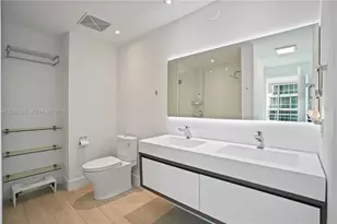2101 Brickell Ave, Miami, FL 33129 - Photo 16
