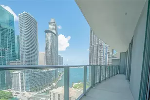 77 SE 5th St, Miami, FL 33131 - Photo 1