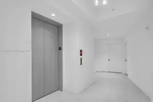 851 NE 1st Ave, Miami, FL 33132 - Photo 26