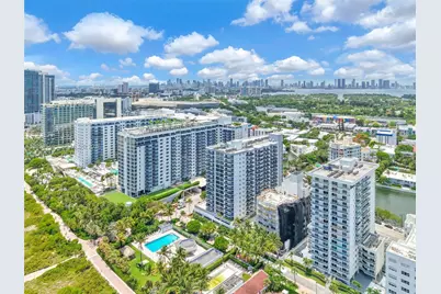 2401 Collins Ave #504, Miami Beach, FL 33140 - Photo 34