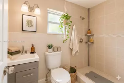 1380 NE 153rd St, North Miami Beach, FL 33162 - Photo 14