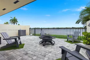 19009 NW 64th Ct, Hialeah, FL 33015 - Photo 32
