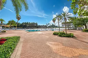 9102 W Bay Harbor Dr, Bay Harbor Islands, FL 33154 - Photo 40