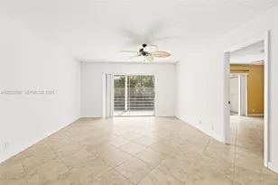110 Lake Meryl Dr, West Palm Beach, FL 33411 - Photo 16