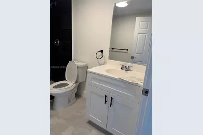 147 NW 59th St #301, Miami, FL 33127 - Photo 32