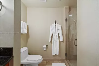 18001 Collins Ave #2010, Sunny Isles Beach, FL 33160 - Photo 14