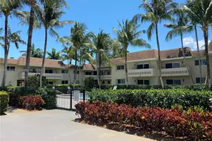 14500 SW 88th Ave, Palmetto Bay, FL 33176 - Photo 8