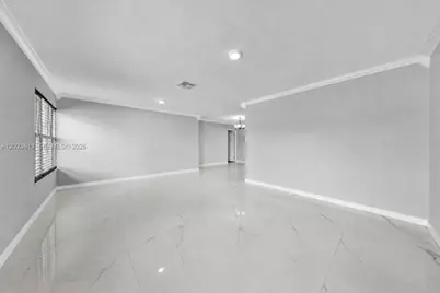 5260 SW 10th Ct, Plantation, FL 33317 - Photo 8