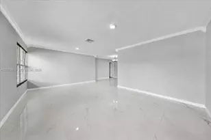 5260 SW 10th Ct, Plantation, FL 33317 - Photo 8