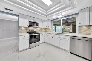 5260 SW 10th Ct, Plantation, FL 33317 - Photo 10