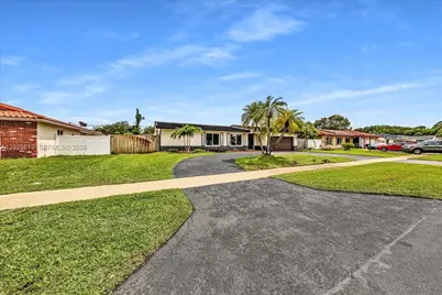 5260 SW 10th Ct, Plantation, FL 33317 - Photo 4