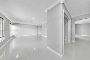 5260 SW 10th Ct, Plantation, FL 33317 - Photo 6