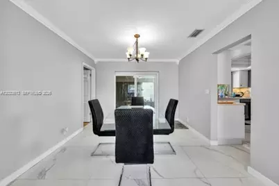5260 SW 10th Ct, Plantation, FL 33317 - Photo 16