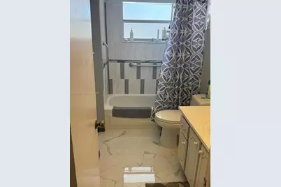 9401 Sunrise Lakes Blvd #109, Sunrise, FL 33322 - Photo 16