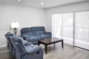 1021 Mockingbird Ln, Plantation, FL 33324 - Photo 8