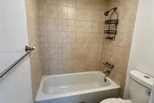 2982 NW 55th Ave, Lauderhill, FL 33313 - Photo 12