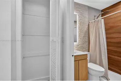 1485 NW 57th St, Miami, FL 33142 - Photo 16