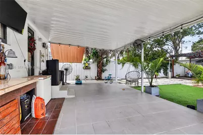 1485 NW 57th St, Miami, FL 33142 - Photo 20