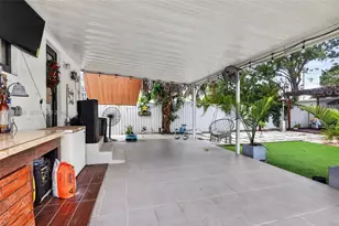 1485 NW 57th St, Miami, FL 33142 - Photo 20